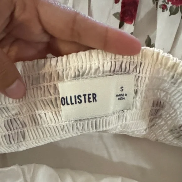 Hollister Floral Strapless Bubble Top - Picture 2 of 3